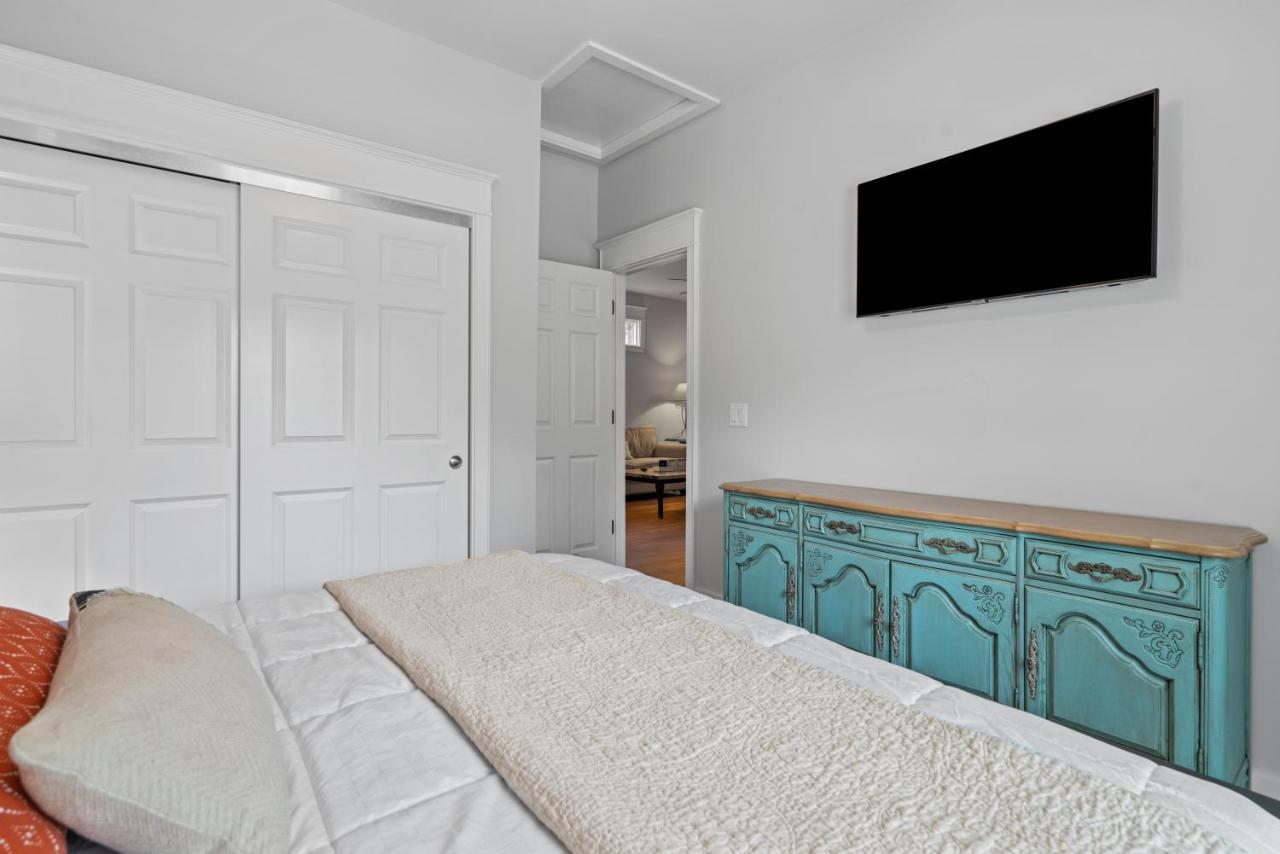 Hibiscus Hideaway Villa Tarpon Springs Exterior photo
