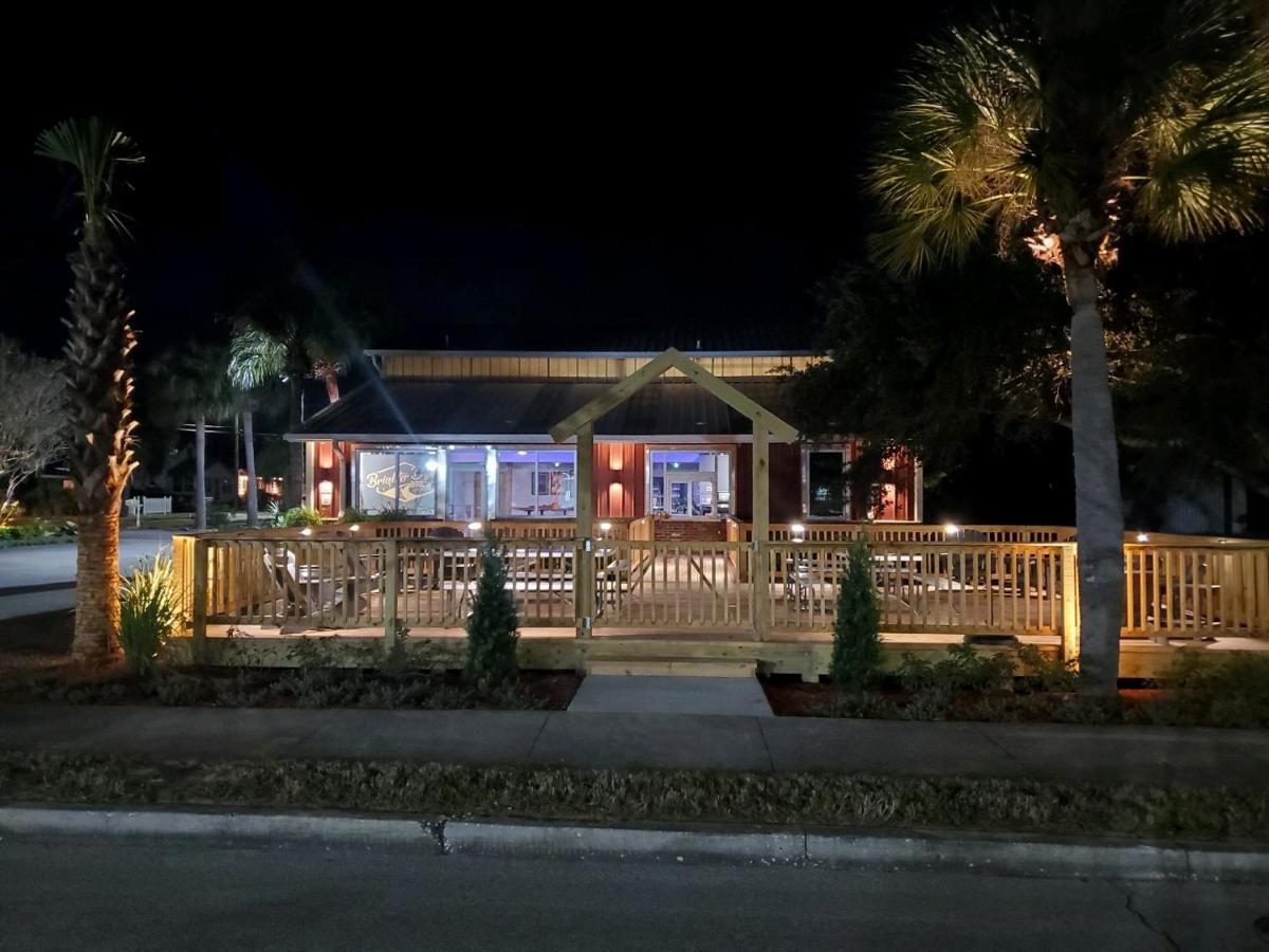 Hibiscus Hideaway Villa Tarpon Springs Exterior photo